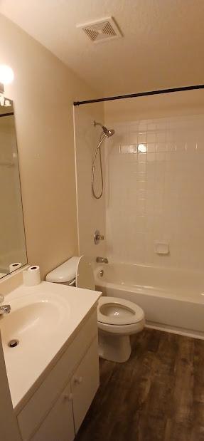 Foto del edificio - 15 Pecan Run Dr