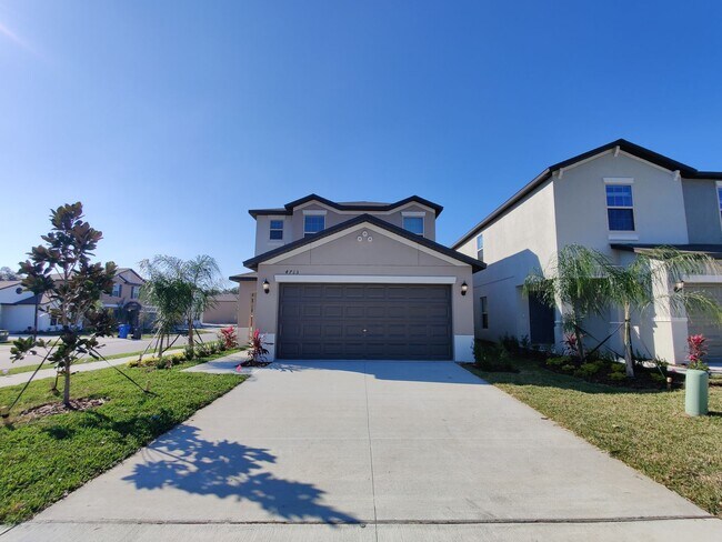 Building Photo - 4713 Ron Eddie Pl Tampa, FL 33619