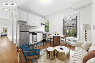 Building Photo - 77 W 68th St