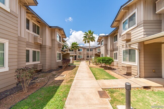 Foto del edificio - 1BR 1 BA with 2 ASSIGNED PARKING STALLS & ...
