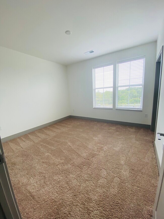 Master Bedroom - 8383 Brandt Pike