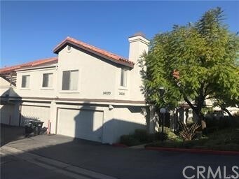 Foto del edificio - 24220 Sylvan Glen Rd