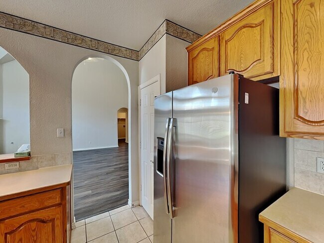 Building Photo - 5317 Summer Meadows Dr