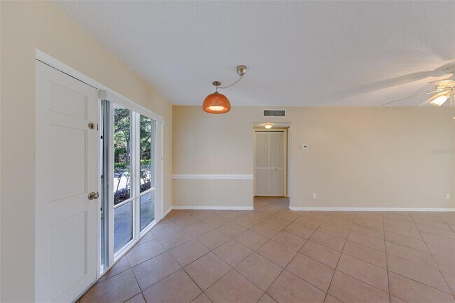 Building Photo - 8301 Bardmoor Blvd