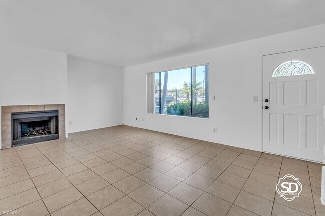 Building Photo - 2 br, 2.5 bath Townhome - 631 13th Street 1