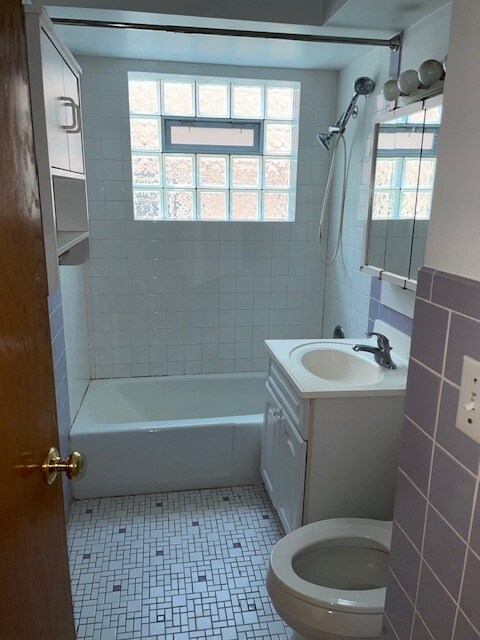 Bathroom - 6634 W Gunnison St