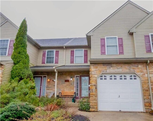 Building Photo - 8088 Heritage Dr