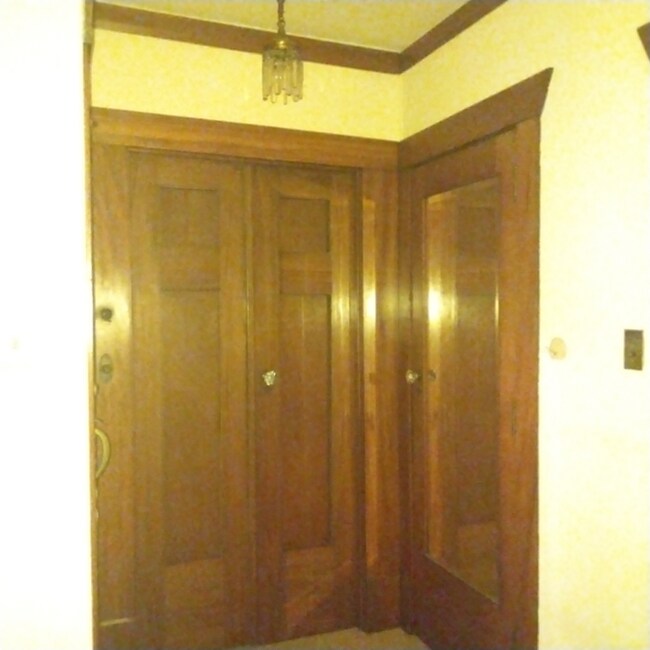 Foto del edificio - 467 W William St