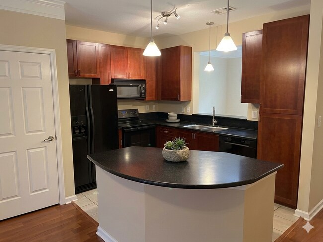 Foto del edificio - 400 17th St NW