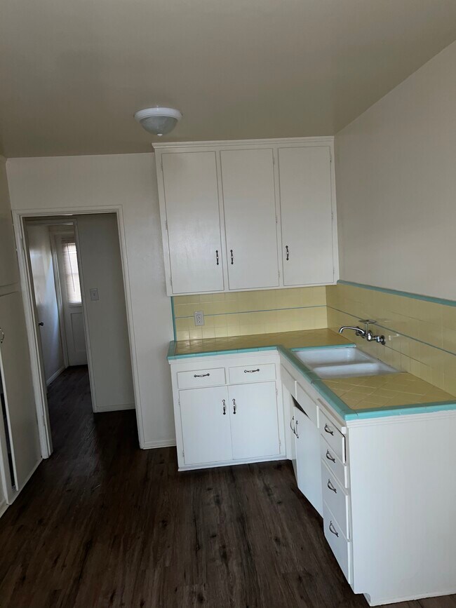 Foto del edificio - 837 Lagoon Ave