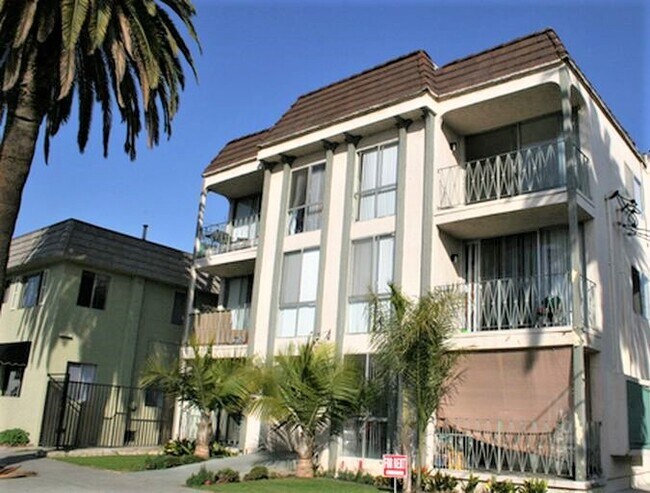 Foto del edificio - 634 Lime Ave