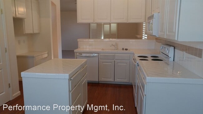 Foto del edificio - 3 br, 2 bath House - 2957 E. Solar Ave.