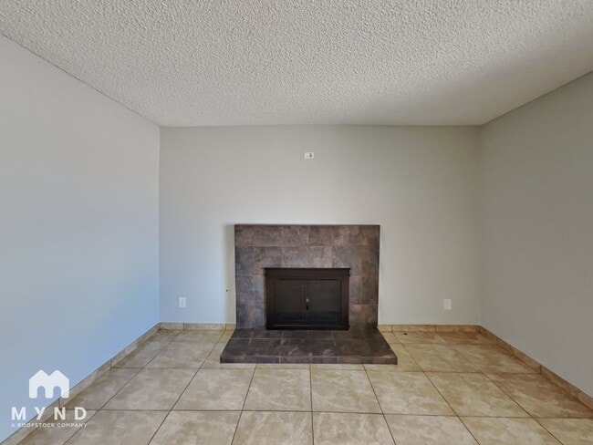 Foto del edificio - 320 Palo Verde Dr