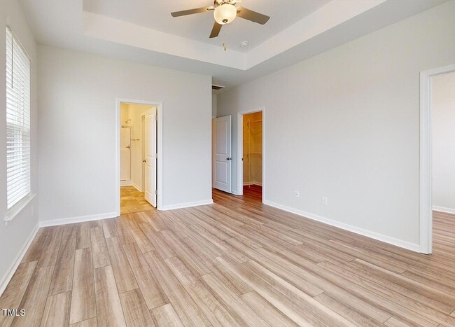 Building Photo - 215 Lemon Leaf Pl