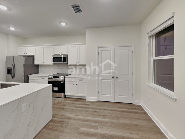 Building Photo - 5973 Thistleberry Flds Ln