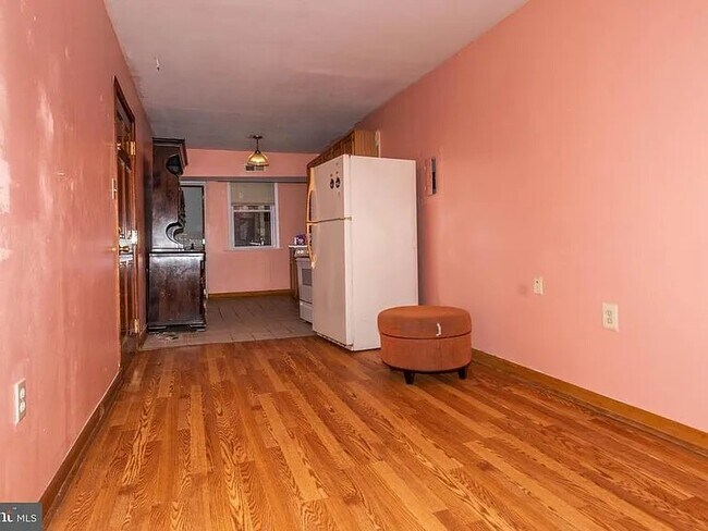 Foto del edificio - 304-306 Park Ave
