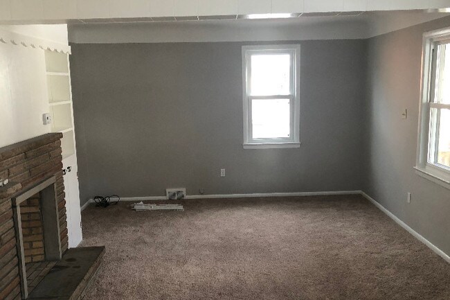 Sala de estar/comedor - 1976 E 124th Pl