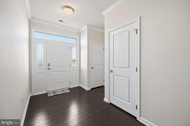 Foto del edificio - 23445 Millville Woods Square