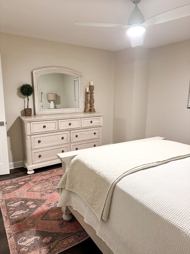 Foto del edificio - 807 Park Lane