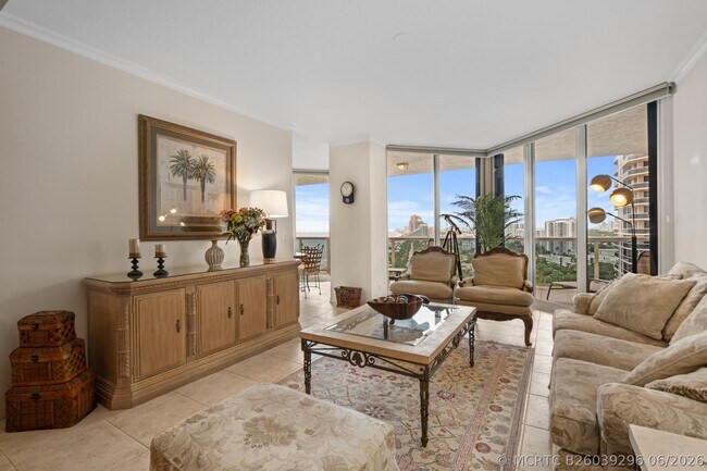 Foto del edificio - 3200 N Ocean Blvd