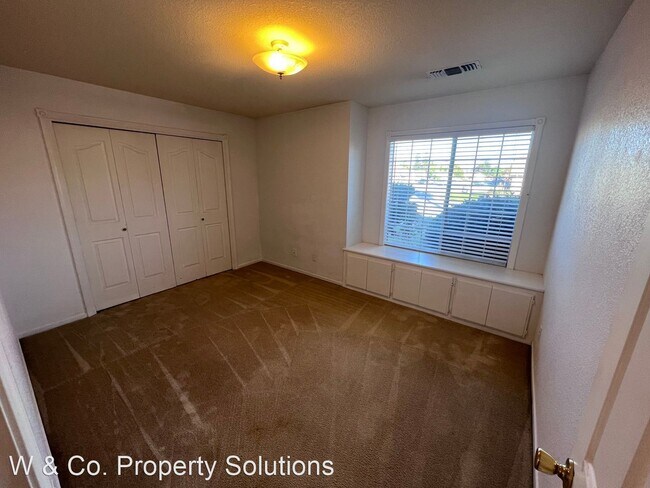 Foto del edificio - 3 br, 2 bath House - 1700 Vinson