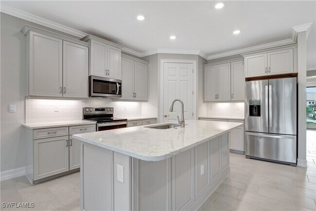 Foto del edificio - 335 Tamarindo Ln