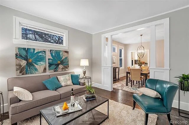 Foto del edificio - 22216 Park St