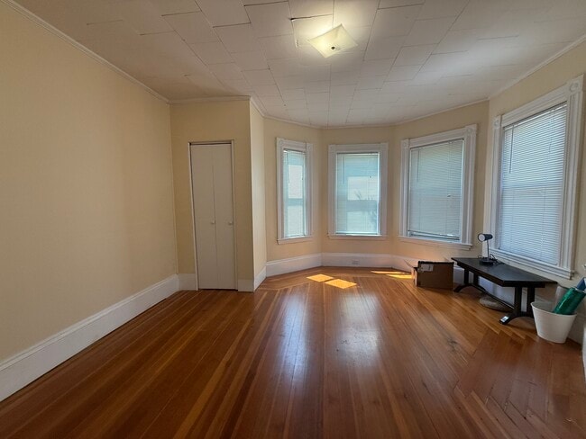 Foto del edificio - 53 Litchfield St