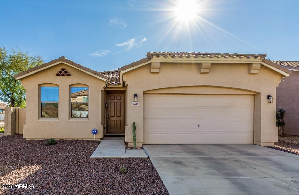 Foto principal - 2617 W Beverly Rd