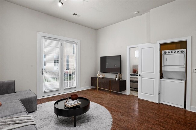 Interior Photo - West 39th Street