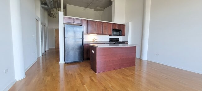 Foto del edificio - 1525 S Sangamon St