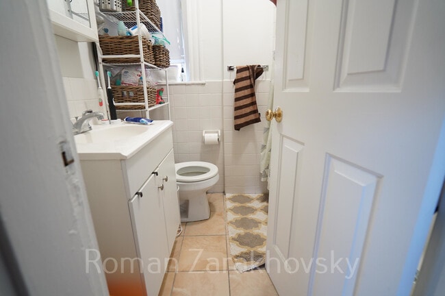 Building Photo - 14 Orkney Rd