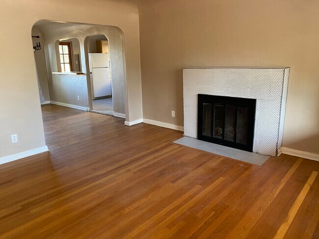 Foto del edificio - 1706 Ridgecrest Dr SE