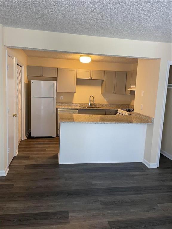 Foto del edificio - 1600 Oakpoint Dr SW