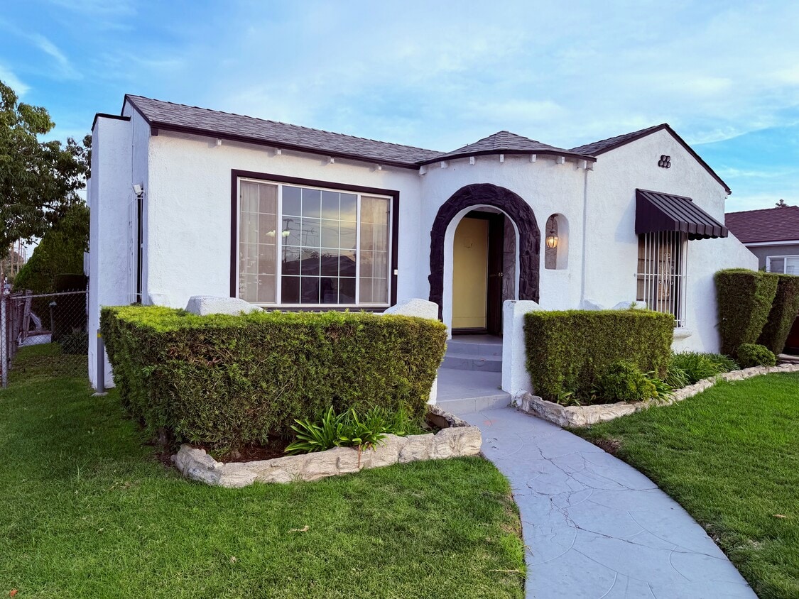 Photo - 6000 4th Ave (Los Angeles, CA)