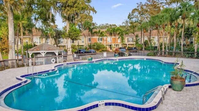 Building Photo - Cypress Pointe at Lake Orlando