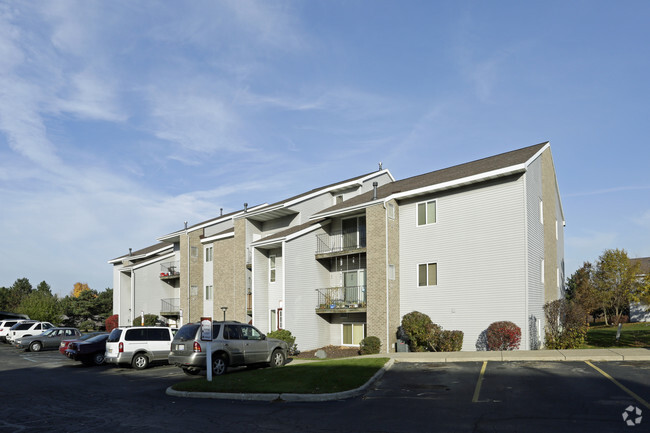 Foto del edificio - Bay Pointe Apartments