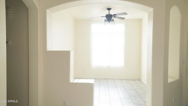 Building Photo - 14425 N 153rd Dr