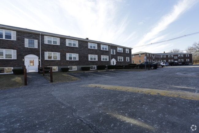 Terrace Gardens Apartments Peabody Ma Building Photo Terrace Gardens