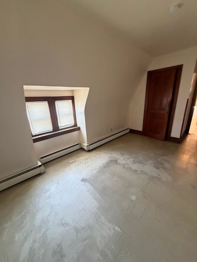 Photo - 1651 Perkiomen Ave Apartment