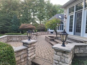 Building Photo - 4466 Forest Brooke Ct N