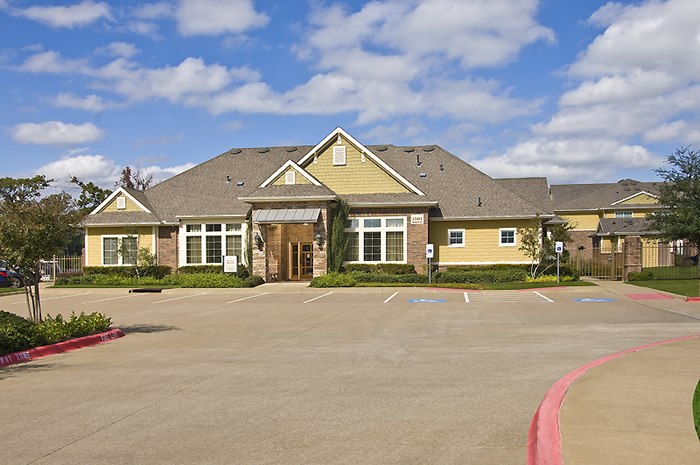 Foto principal - 1501 E Whaley St