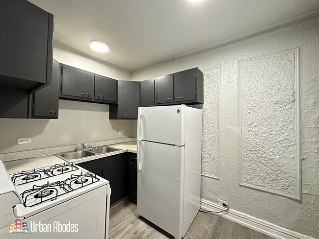 Foto del edificio - 1350 N Dearborn St