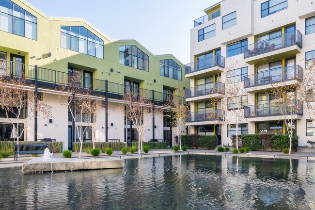 Foto del edificio - 875 Indiana St