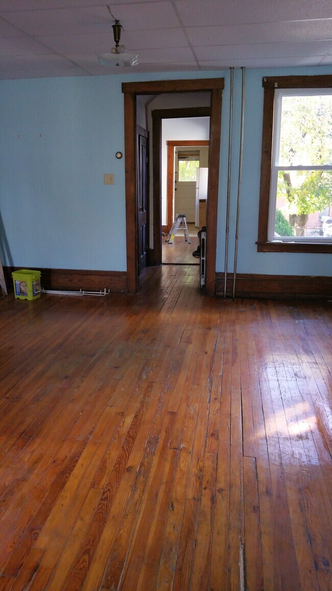 Foto del edificio - 253 N Spring St