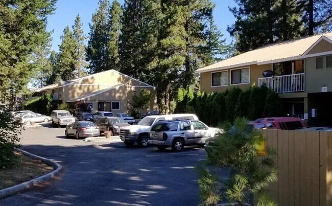 Foto del edificio - 906 W 2nd St