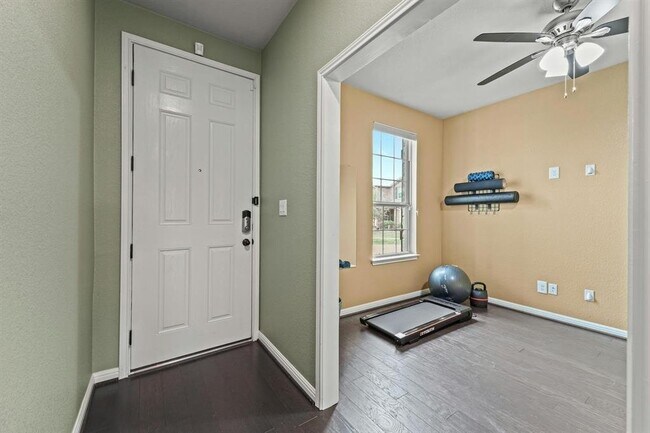 Building Photo - 416 Gabrielle Anne Dr