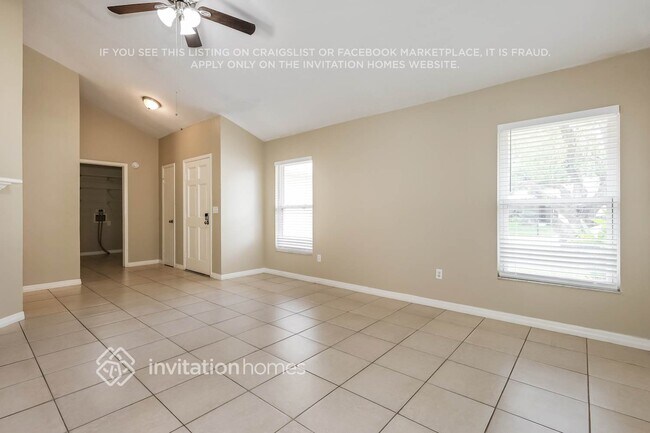 Foto del edificio - 2013 Green Juniper Ln