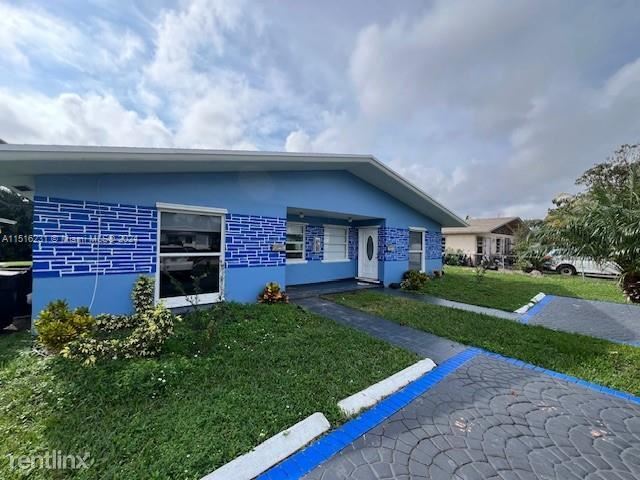 Foto del edificio - 3 br, 2 bath House - 816 SW 13th St # 1