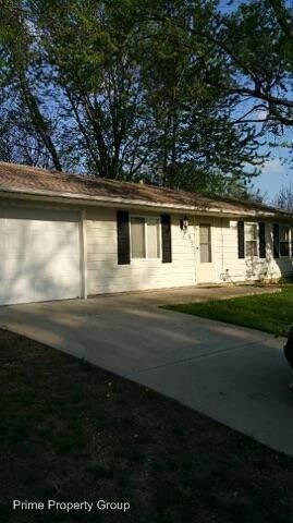 Primary Photo - 3 br, 1 bath House - 302 Waverly Dr